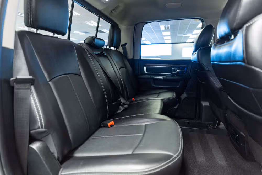 2018 Ram 3500 Laramie Crew Cab Image 14