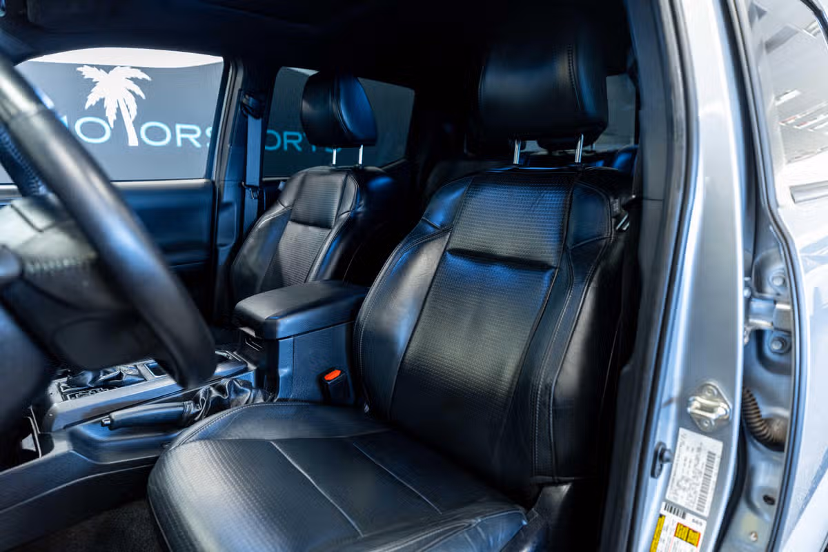 2019 Toyota Tacoma TRD Off-Road Double Cab Image 11