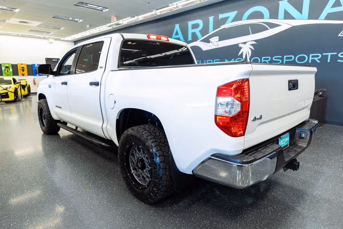 2018 Toyota Tundra SR5 CrewMax Image 9