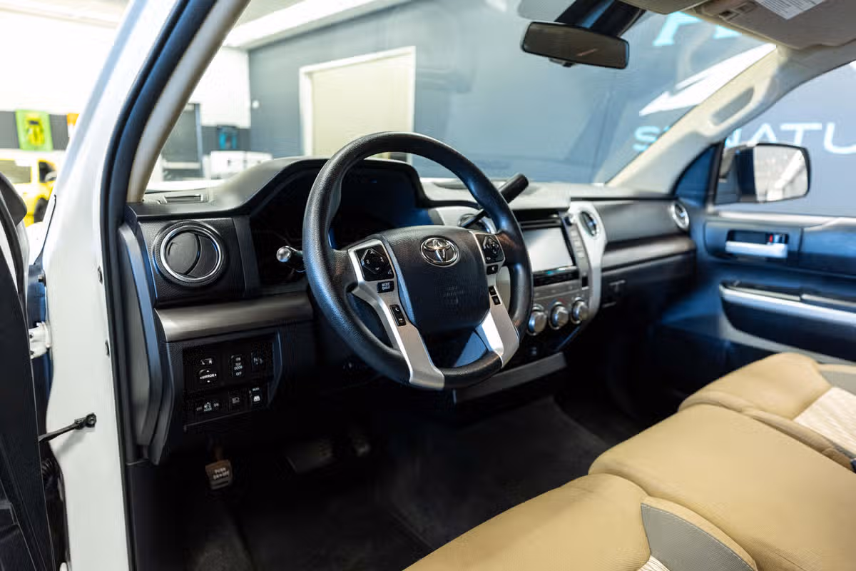 2018 Toyota Tundra SR5 CrewMax Image 10