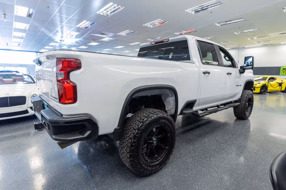 2021 Chevrolet Silverado 2500HD Custom Crew Cab Image 5