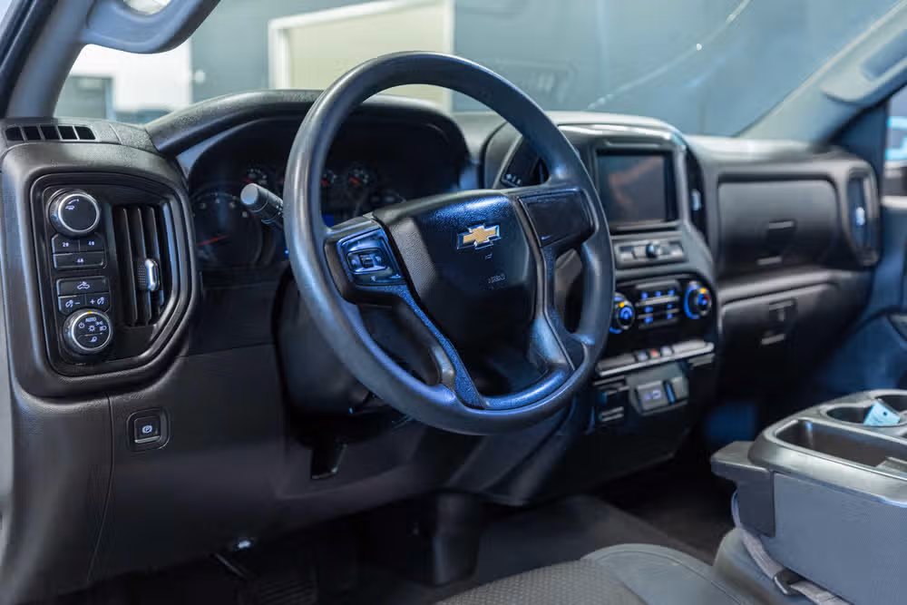 2021 Chevrolet Silverado 2500HD Custom Crew Cab Image 10