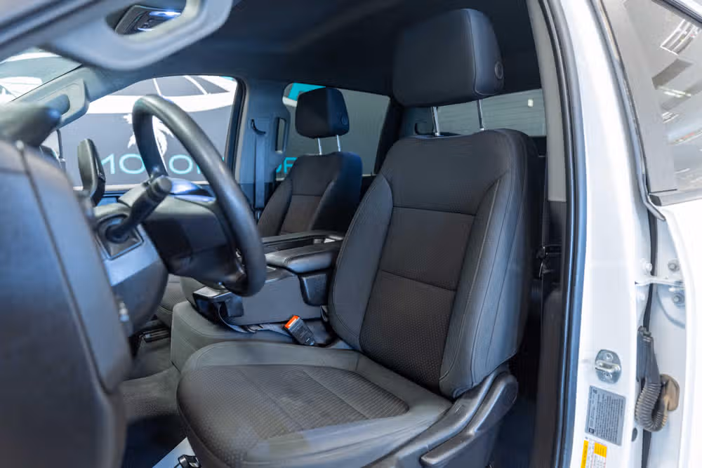2021 Chevrolet Silverado 2500HD Custom Crew Cab Image 12