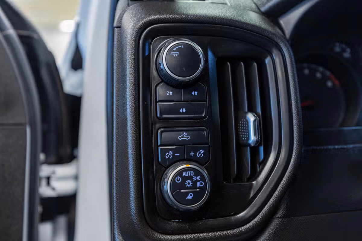 2021 Chevrolet Silverado 2500HD Custom Crew Cab Image 11