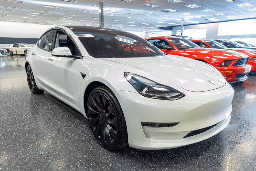 2022 Tesla Model 3 Performance Image 3