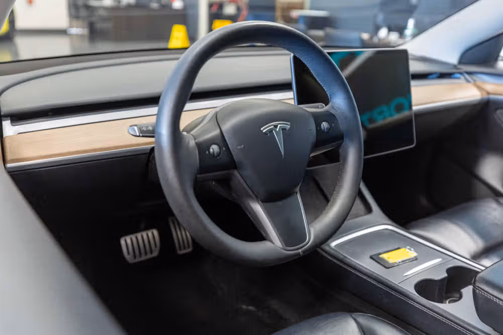 2022 Tesla Model 3 Performance Image 9