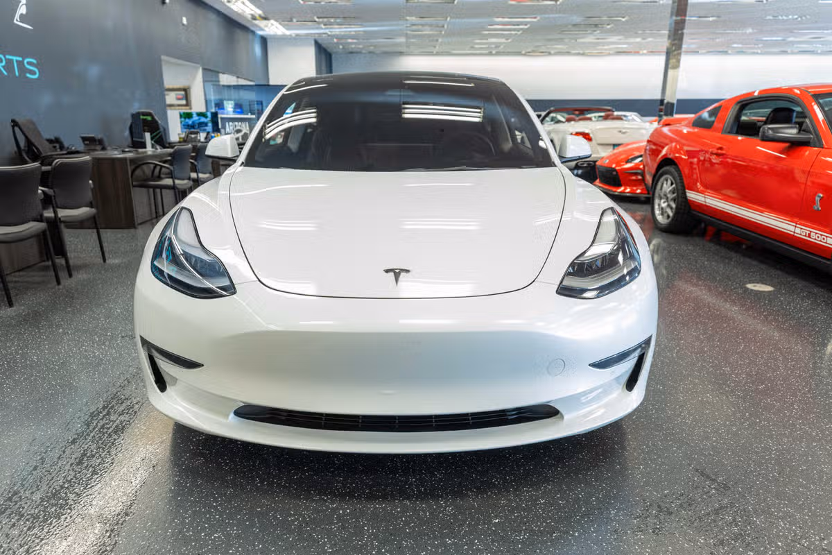 2022 Tesla Model 3 Performance Image 2