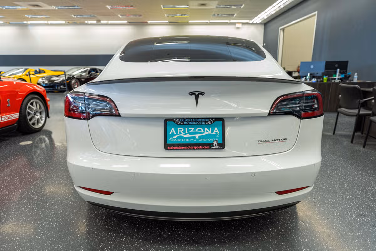 2022 Tesla Model 3 Performance Image 6