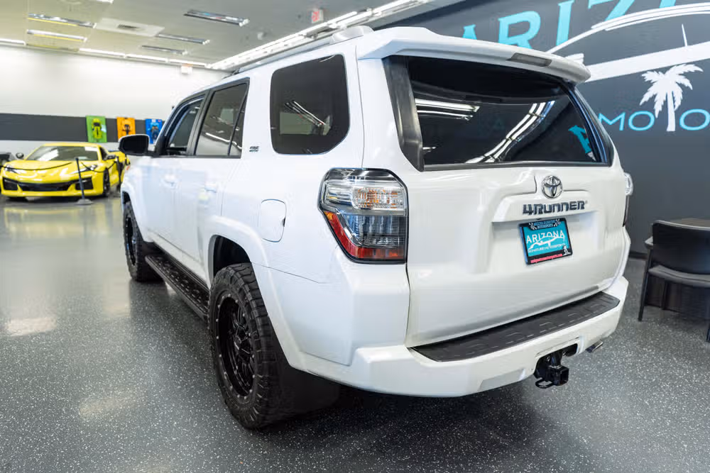 2018 Toyota 4Runner SR5 Premium Image 8