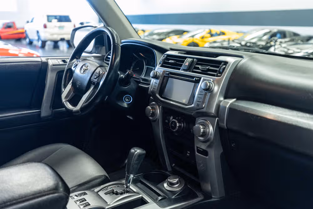 2018 Toyota 4Runner SR5 Premium Image 17