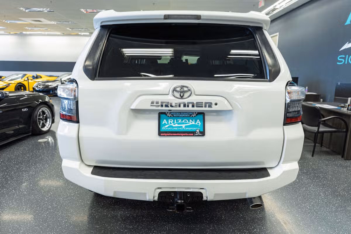 2018 Toyota 4Runner SR5 Premium Image 7