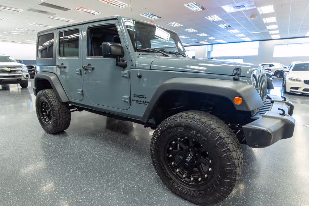 2015 Jeep Wrangler Unlimited Sport Image 4