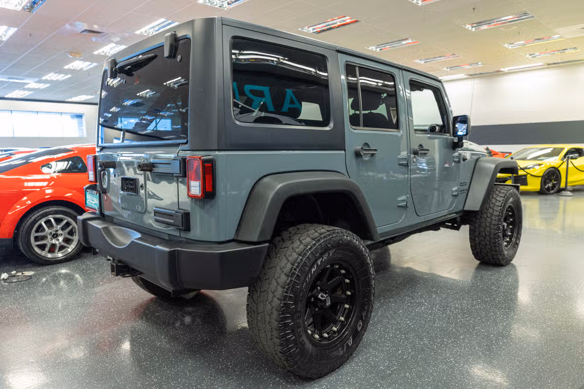 2015 Jeep Wrangler Unlimited Sport Image 5
