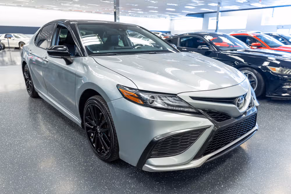 2021 Toyota Camry XSE Image 3