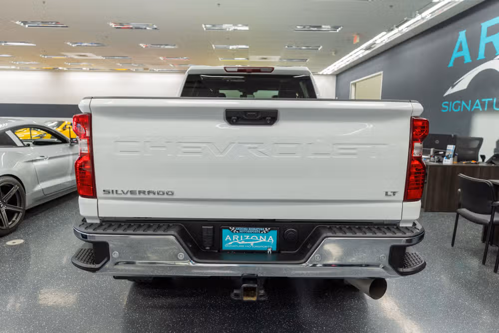 2024 Chevrolet Silverado 3500HD LT Crew Cab Image 7