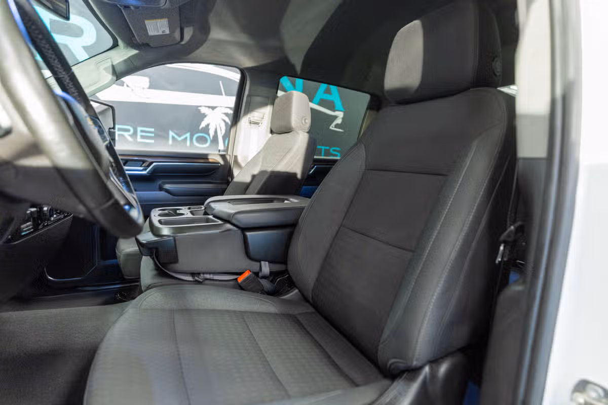 2024 Chevrolet Silverado 3500HD LT Crew Cab Image 12