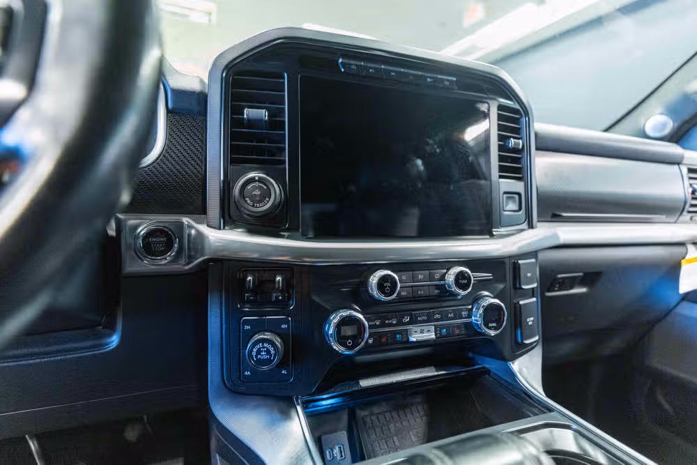 2021 Ford F-150 Raptor SuperCrew Image 11