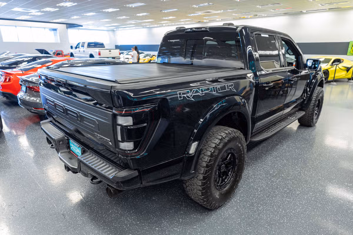 2021 Ford F-150 Raptor SuperCrew Image 5