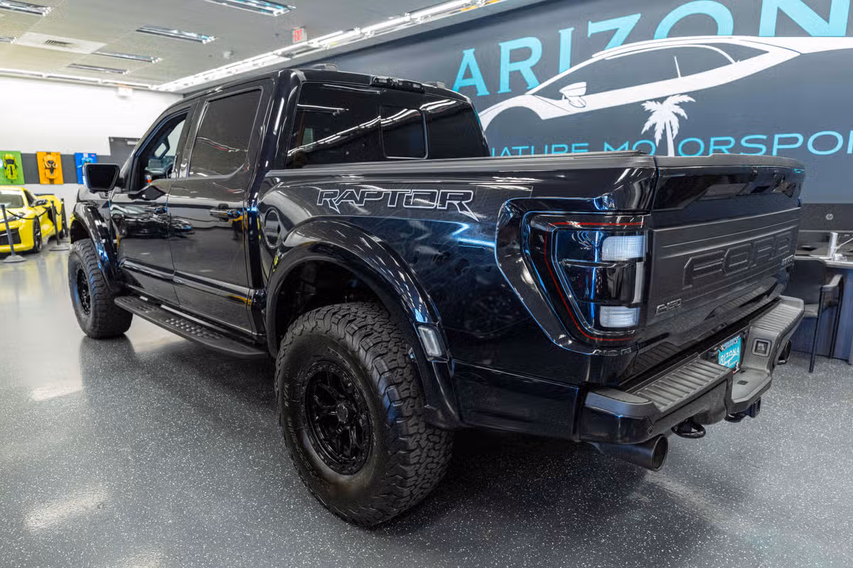 2021 Ford F-150 Raptor SuperCrew Image 8