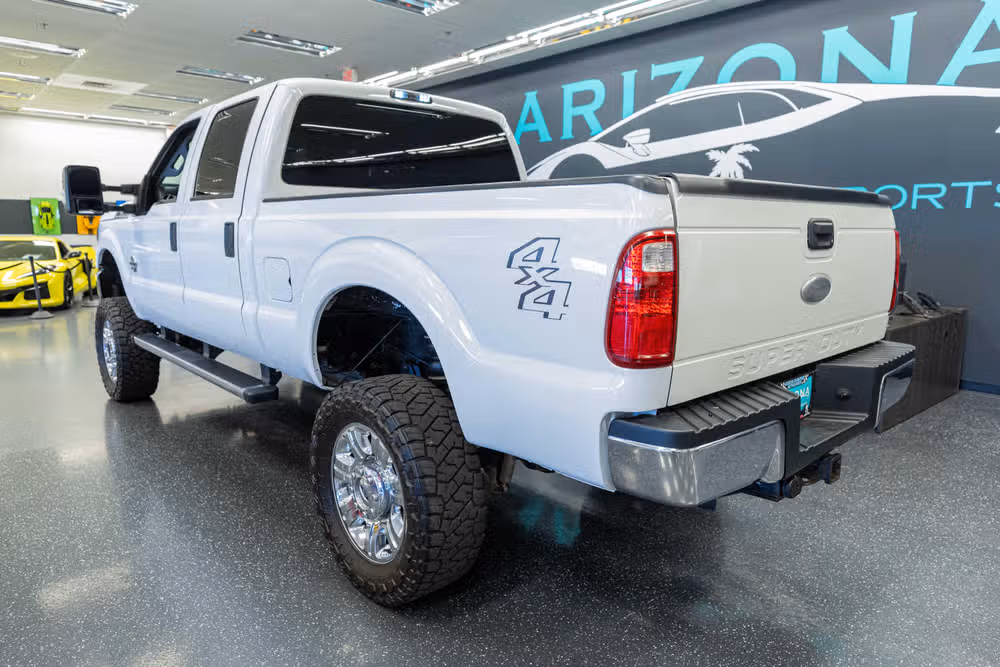 2011 Ford F-250 Super Duty XLT Crew Cab Image 9