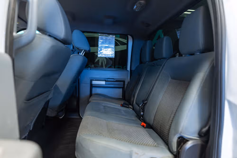 2011 Ford F-250 Super Duty XLT Crew Cab Image 12