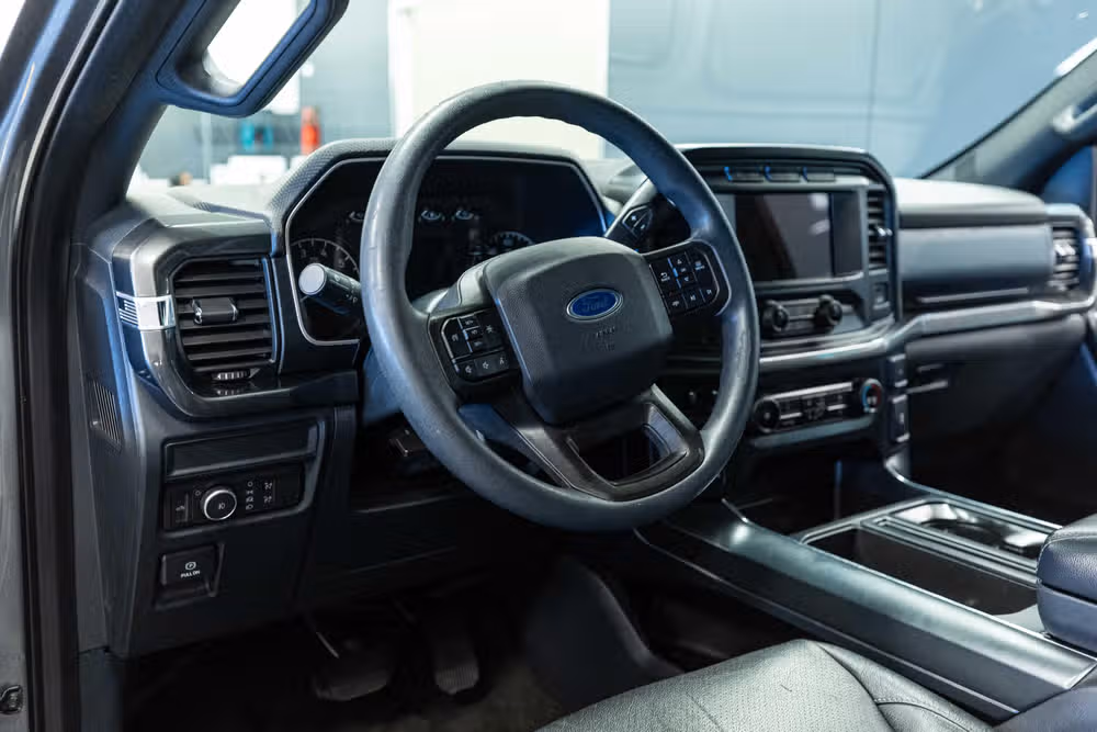 2021 Ford F-150 XL SuperCrew Image 12