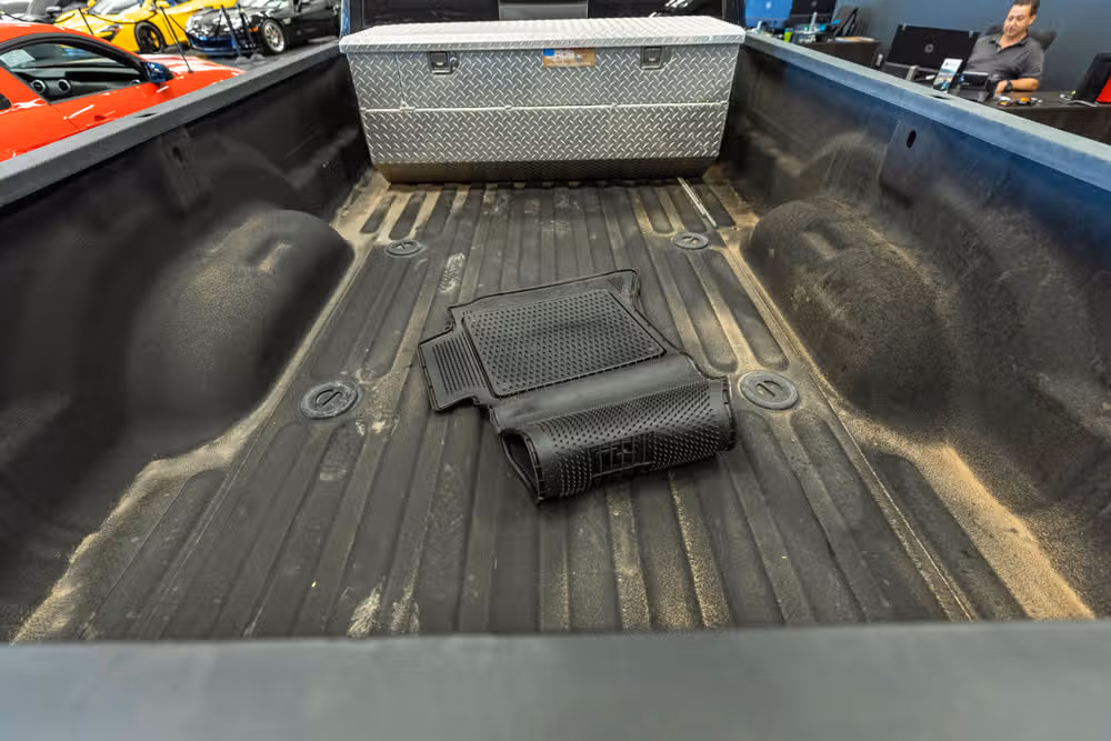 2016 Ram 3500 Laramie Longhorn Crew Cab Image 8