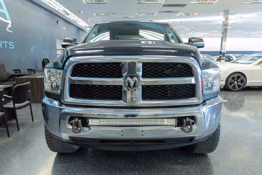 2018 Ram 2500 Tradesman Crew Cab Image 2