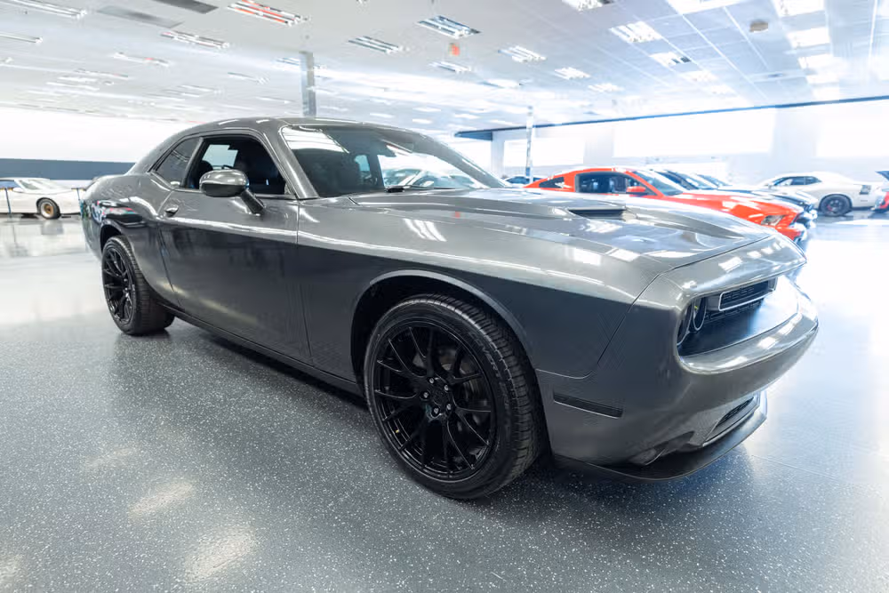 2019 Dodge Challenger SXT Image 4