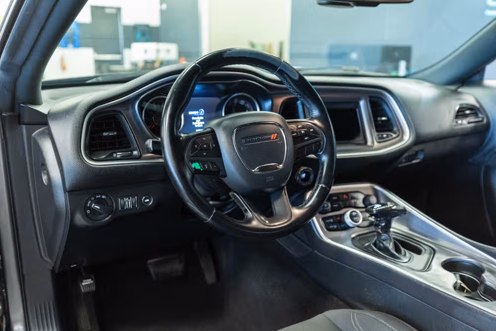 2019 Dodge Challenger SXT Image 10