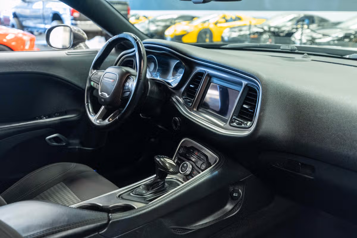 2019 Dodge Challenger SXT Image 14