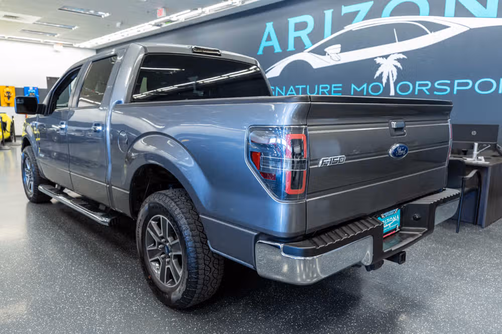 2013 Ford F-150 XLT SuperCrew Image 9