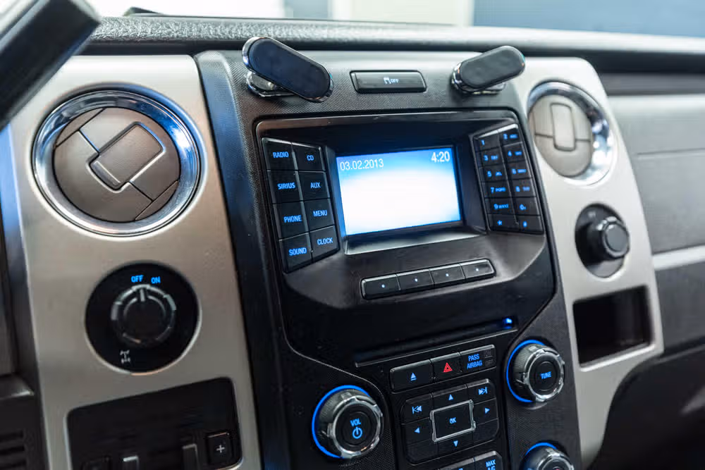 2013 Ford F-150 XLT SuperCrew Image 11