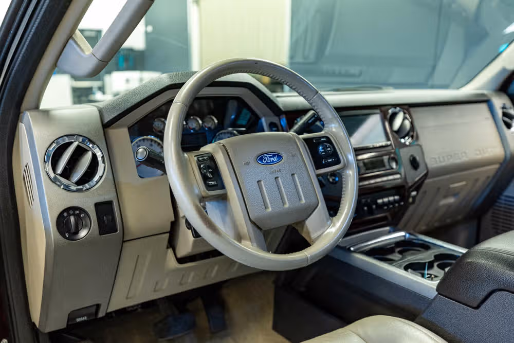 2008 Ford F-350 Super Duty Crew Cab Image 11