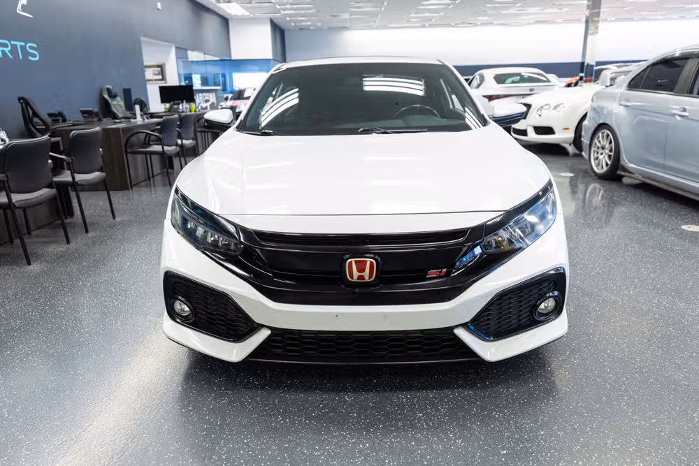 2019 Honda Civic Si Image 2