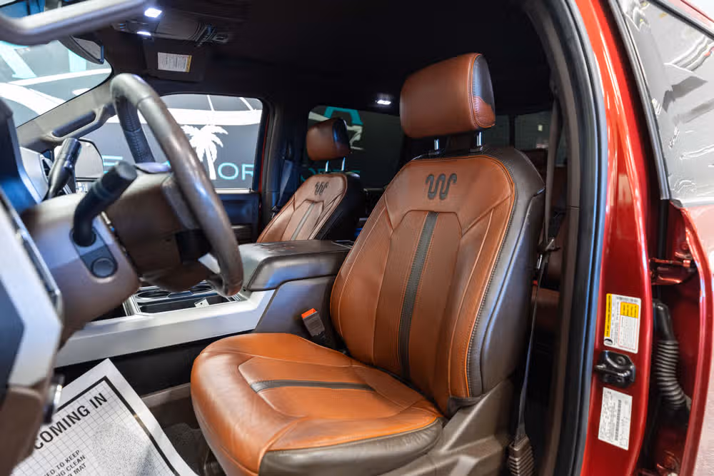 2019 Ford F-250 Super Duty King Ranch Crew Cab Image 10