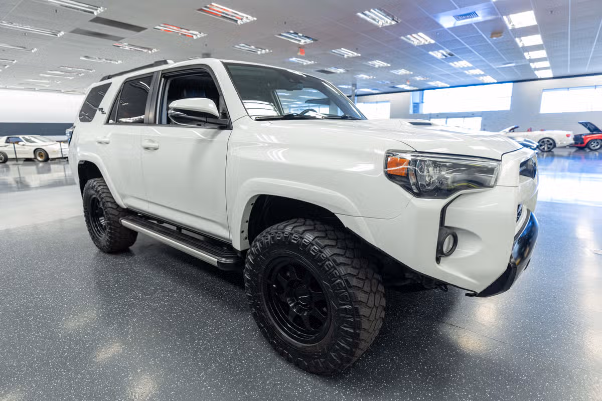 2020 Toyota 4Runner TRD Off-Road Premium Image 3