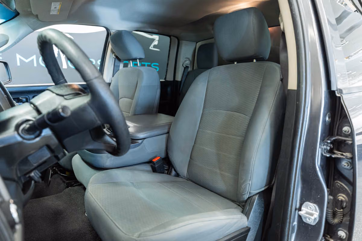 2018 Ram 1500 Express Quad Cab Image 10