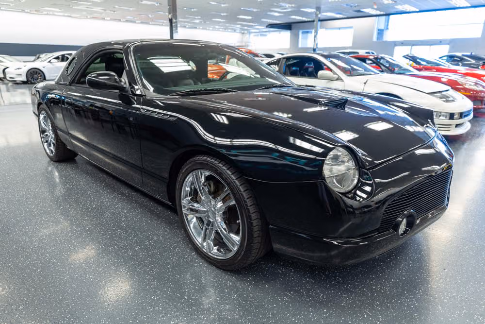2002 Ford Thunderbird Deluxe Image 3