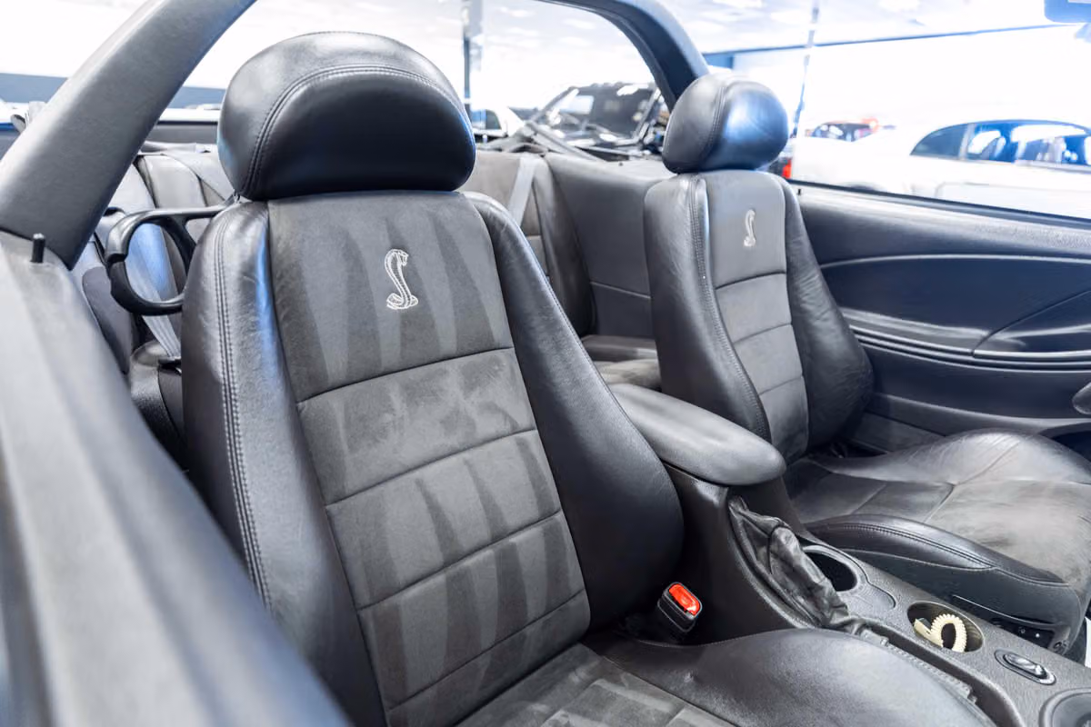 2004 Ford Mustang SVT Cobra Base Image 15