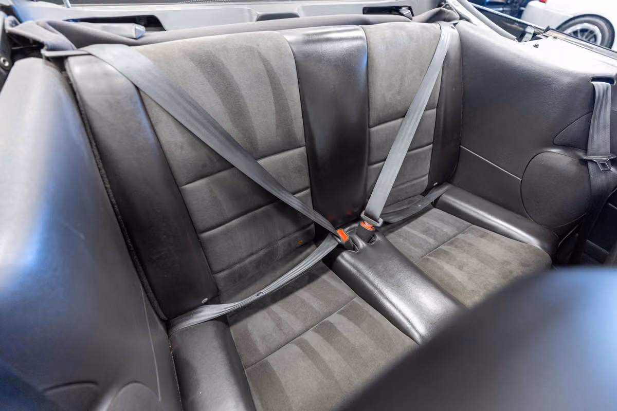 2004 Ford Mustang SVT Cobra Base Image 16