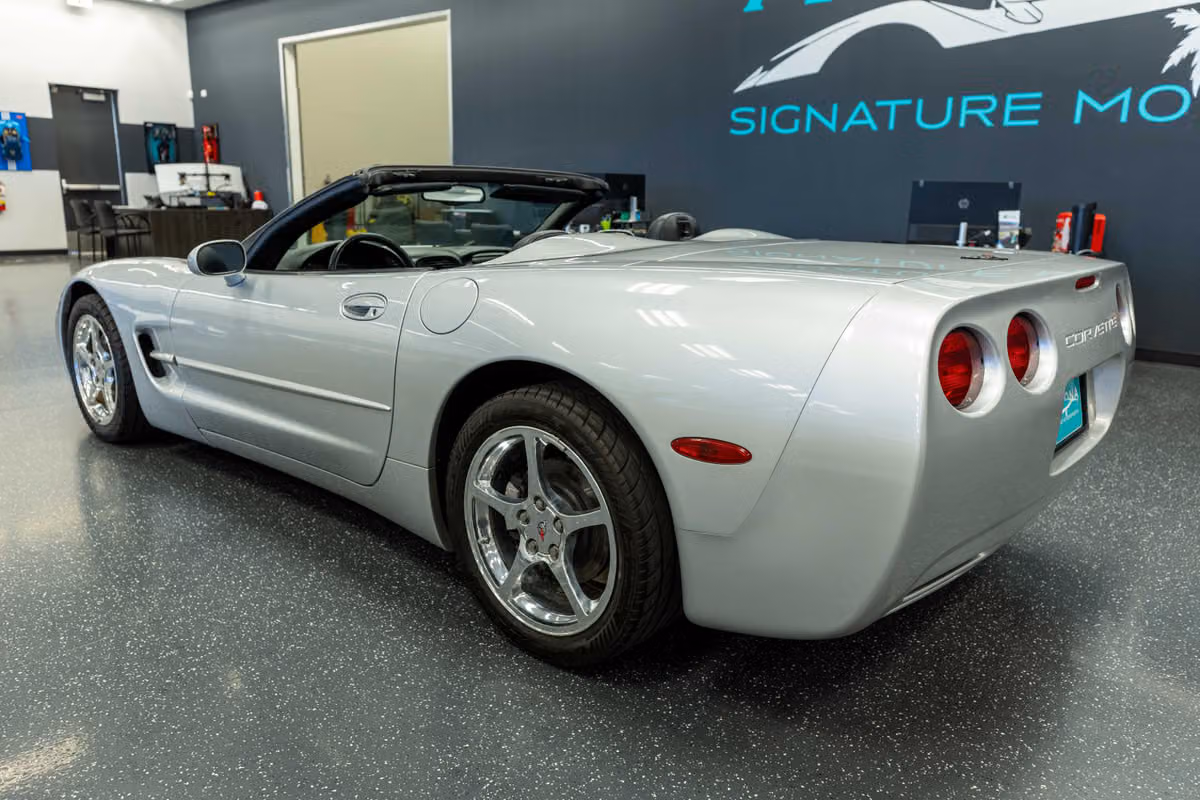 2002 Chevrolet Corvette Base Image 7