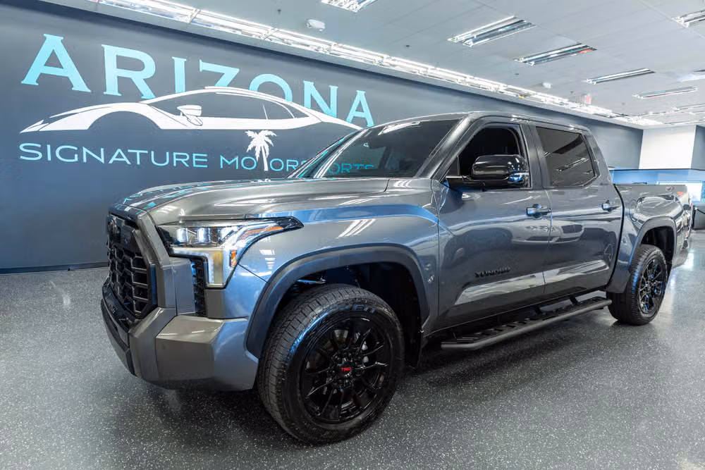2024 Toyota Tundra Limited CrewMax Image 1