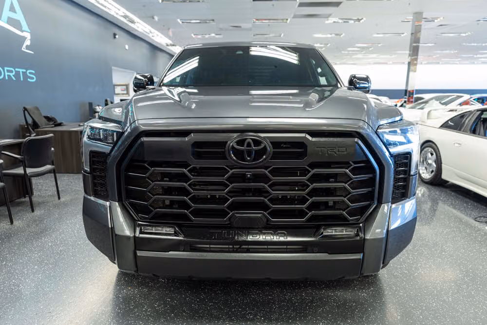 2024 Toyota Tundra Limited CrewMax Image 2
