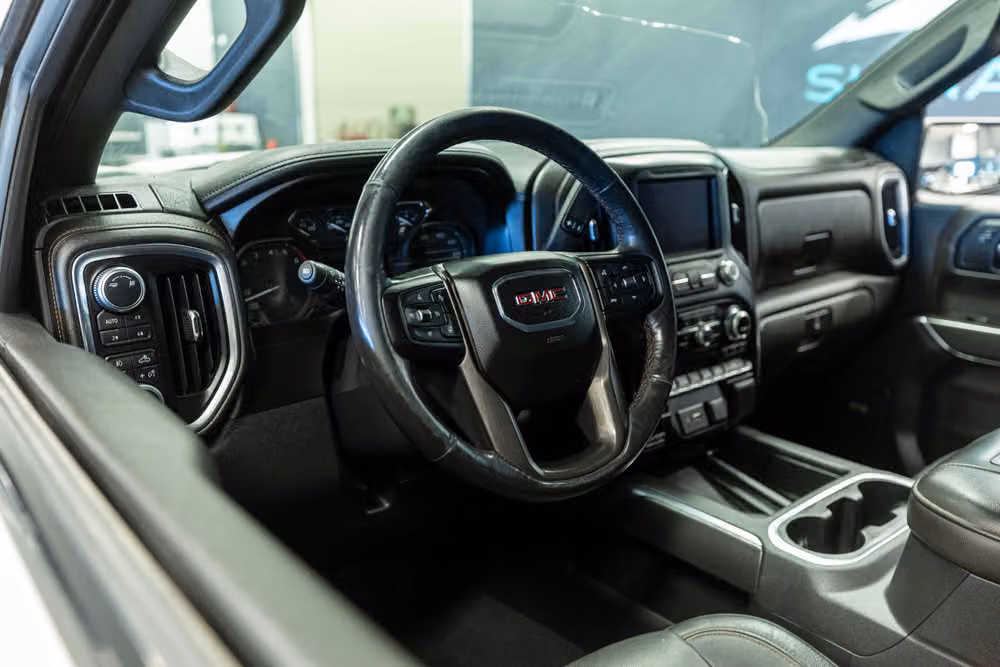 2019 GMC Sierra 1500 AT4 Crew Cab Image 10
