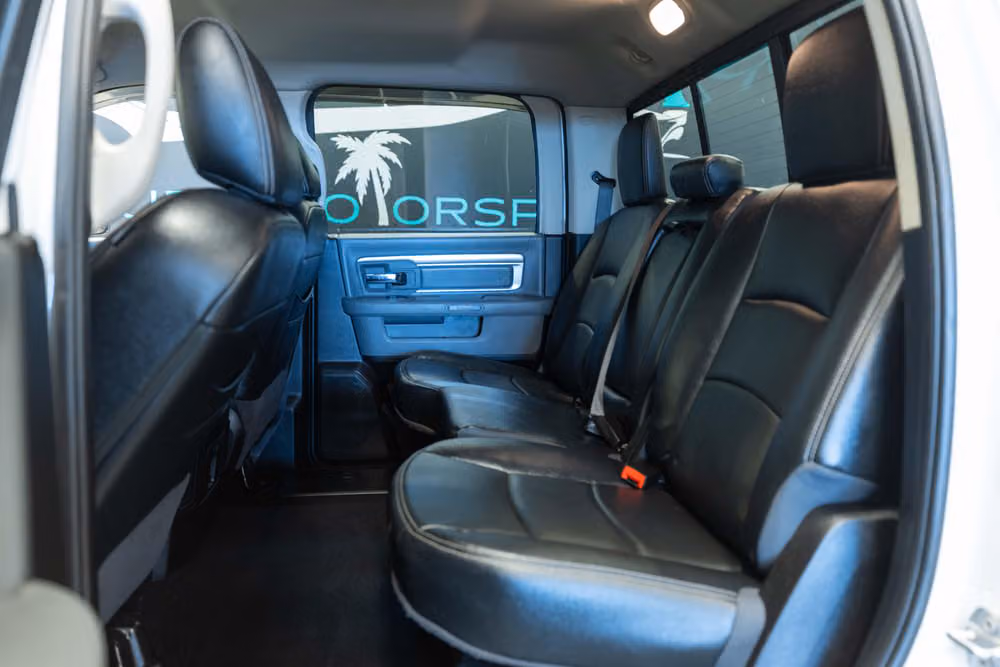2018 Ram 1500 SLT PICKUP 4D 6 1/3 FT Crew Cab Image 11