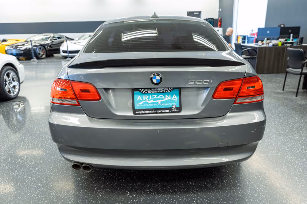 2010 BMW 3 Series 328i Image 6