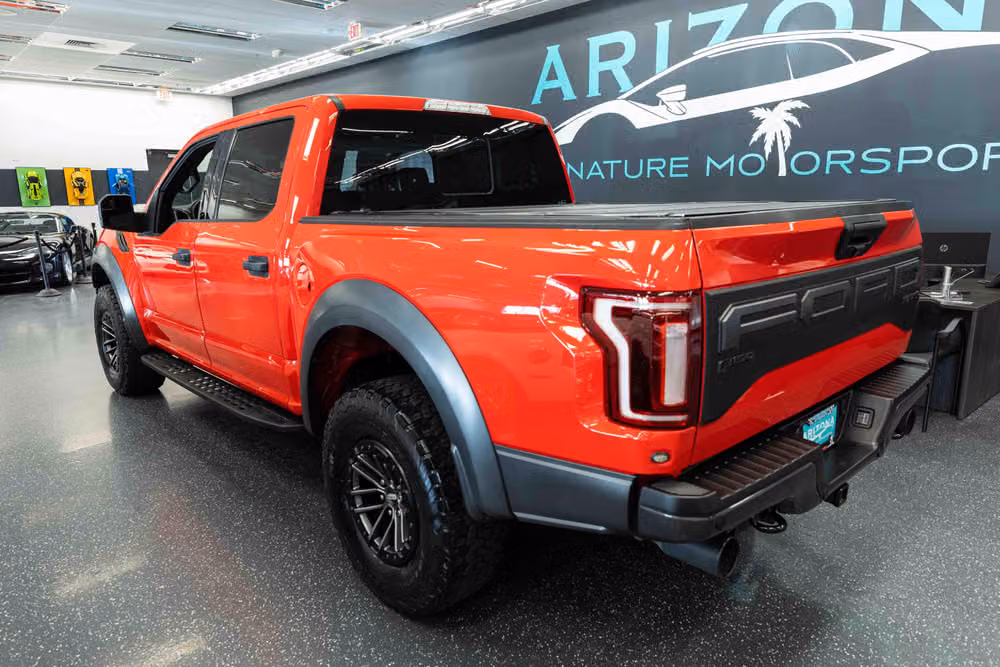 2019 Ford F-150 Raptor SuperCrew Image 8