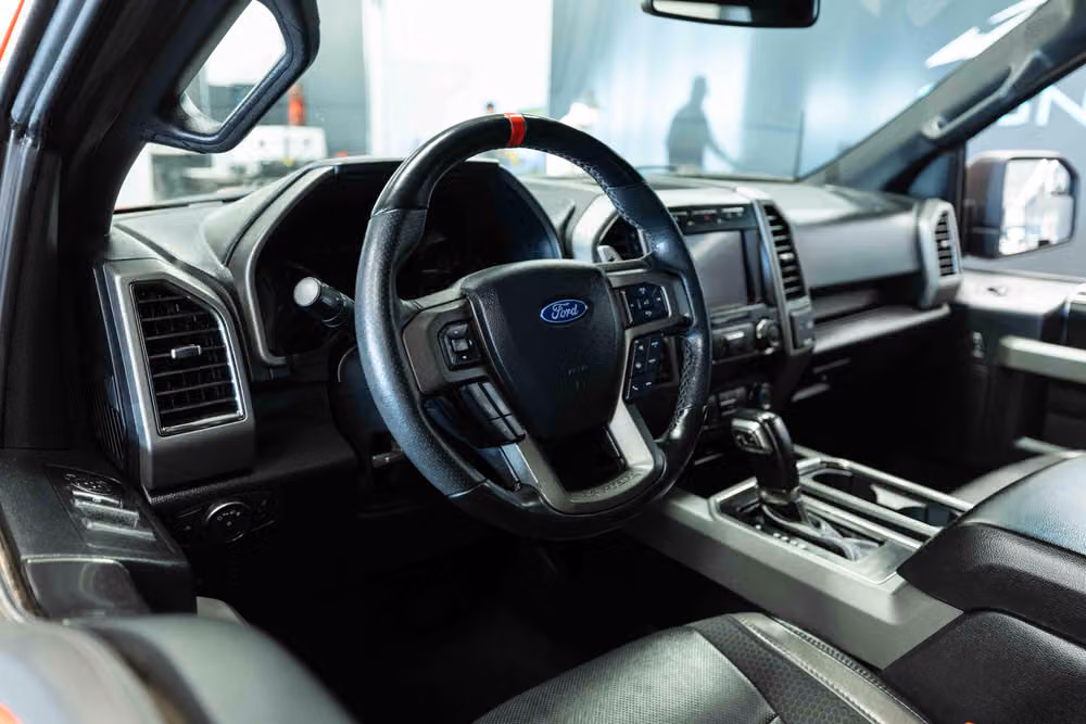 2019 Ford F-150 Raptor SuperCrew Image 9