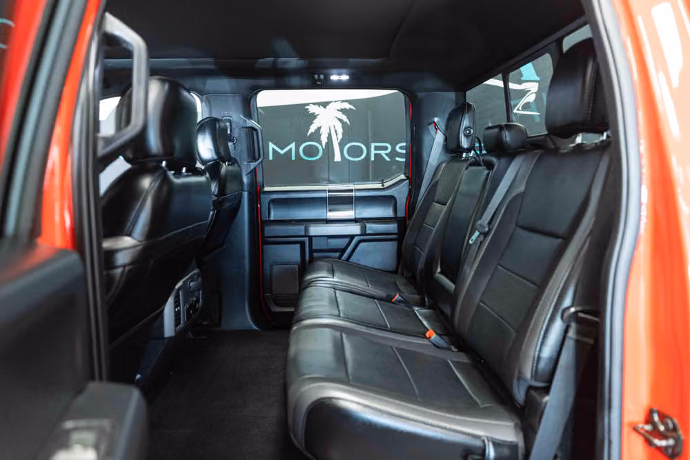 2019 Ford F-150 Raptor SuperCrew Image 11